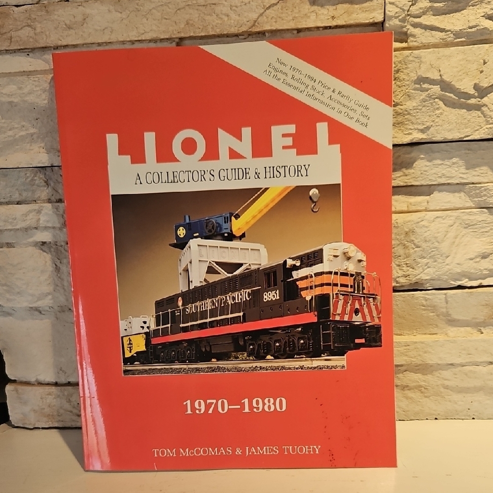 Lionel Model Railroading Collector's Guide & History Book 1970-1980 with red cov